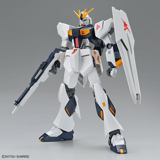Bandai Entry Grade EG 1/144 #11 Nu Gundam