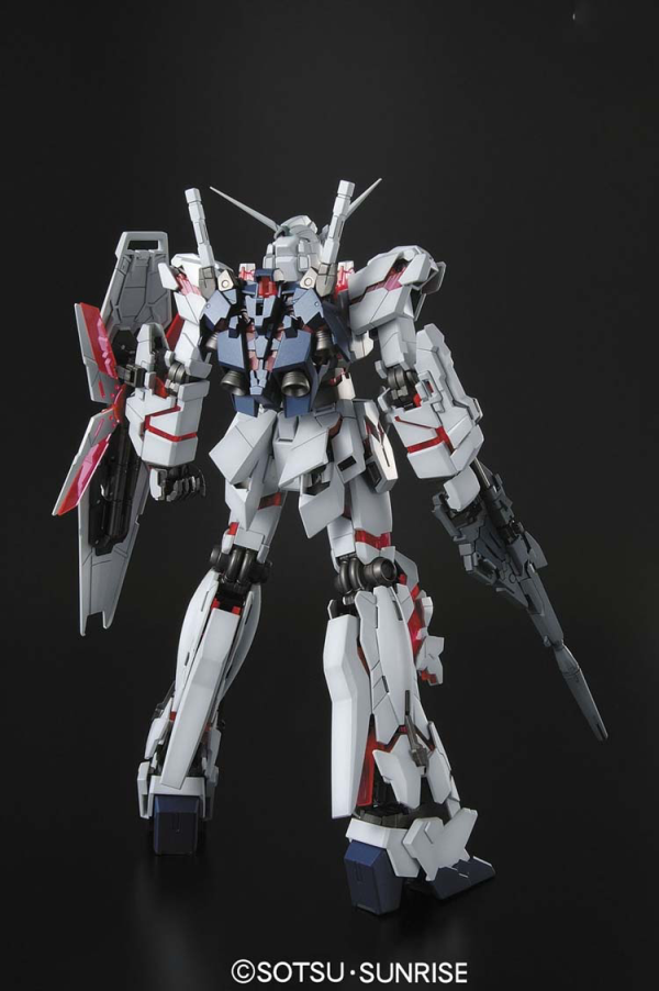 BANDAI Hobby MG Unicorn Gundam