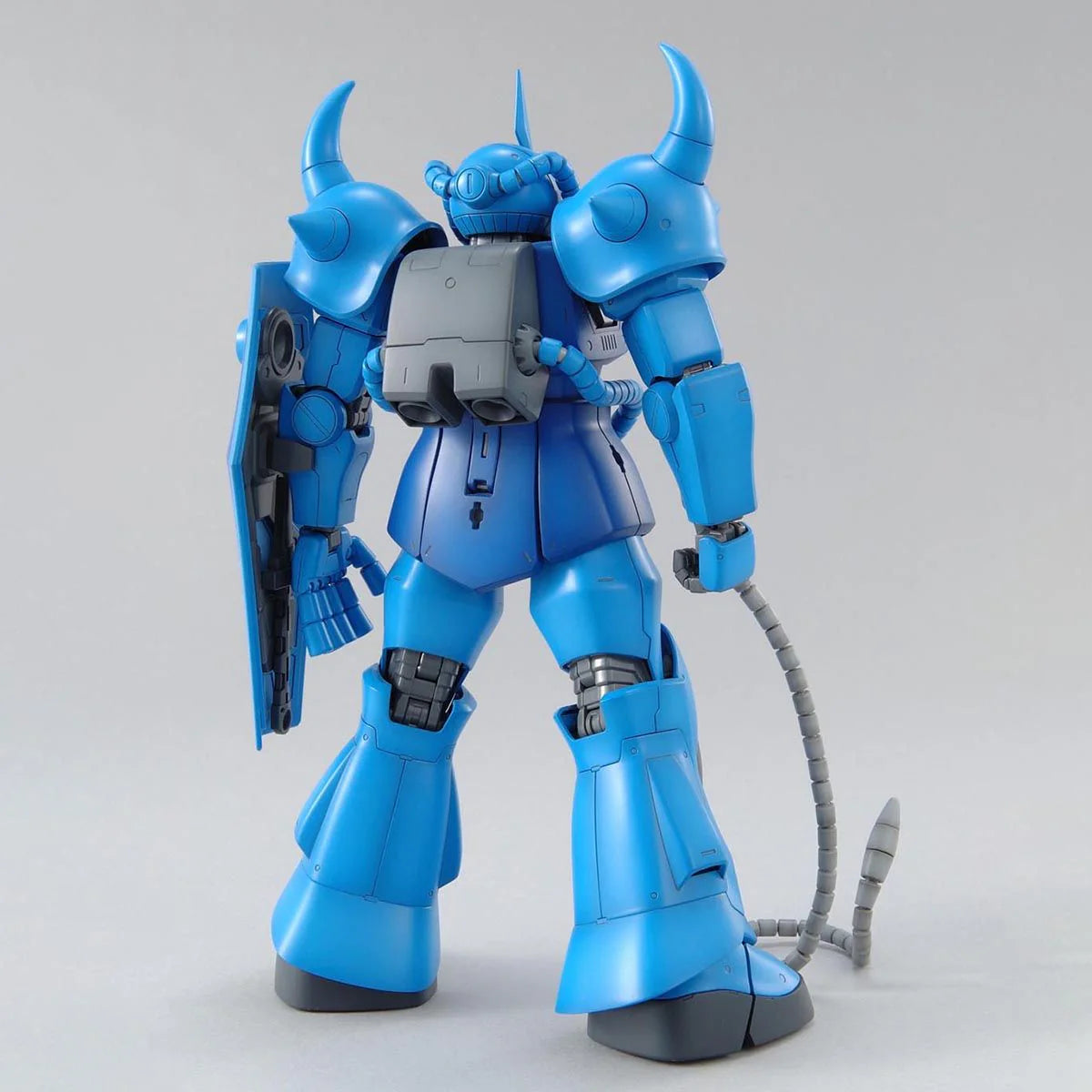 Bandai MG 1/100 Gouf (Ver. 2.0)