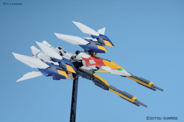 BANDAI Hobby MG 1/100 Wing Gundam Proto-Zero EW