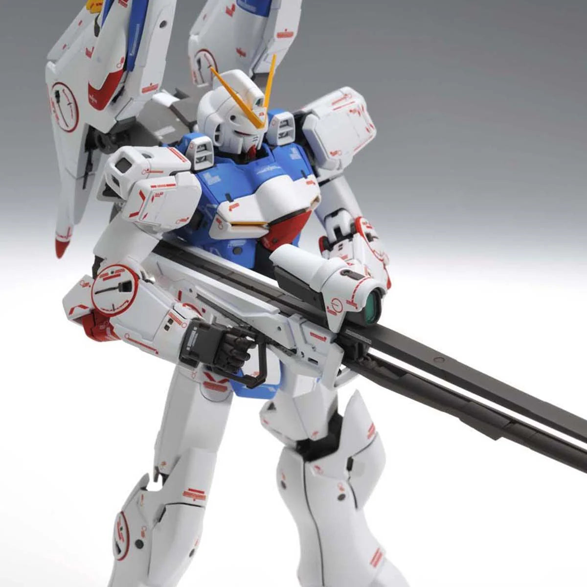[Pre-order]Bandai MG 1/100 V-Dash Gundam (Ver.Ka)