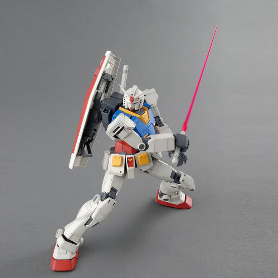 BANDAI Hobby MG 1/100 RX-78 Gundam