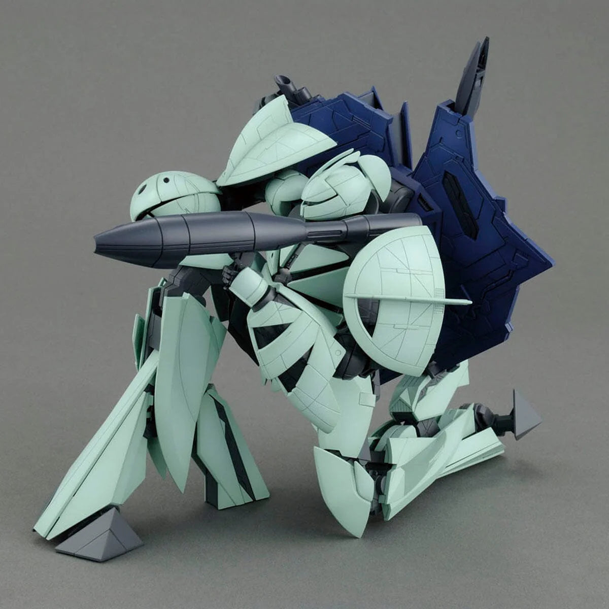 Bandai MG 1/100 Turn X Gundam