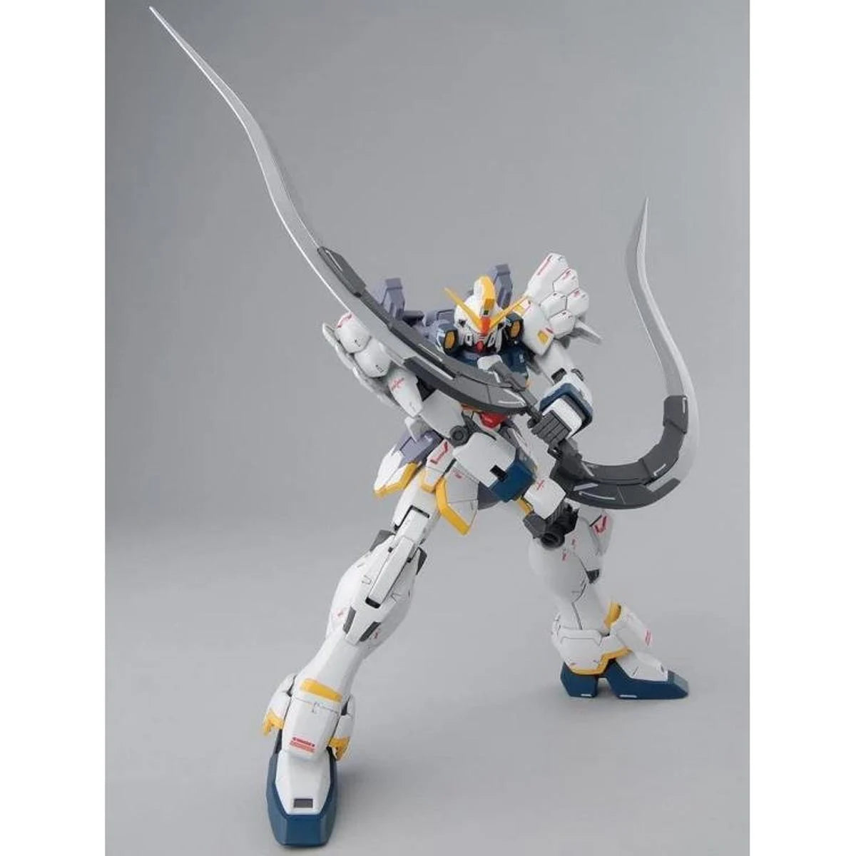 Bandai MG Mobile Suit Gundam Wing: Endless Waltz Gundam Sandrock EW Master Grade 1:100 Scale Model Kit