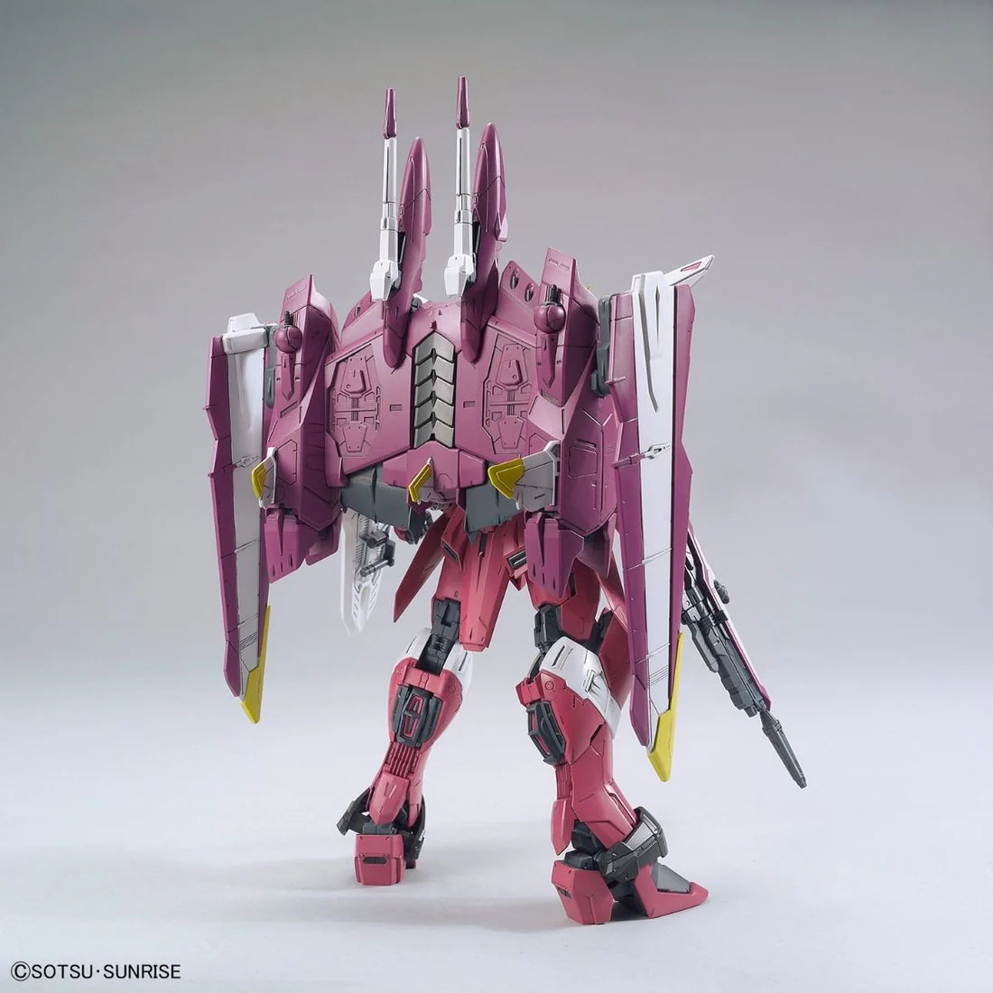 Bandai MG 1/100 Justice Gundam