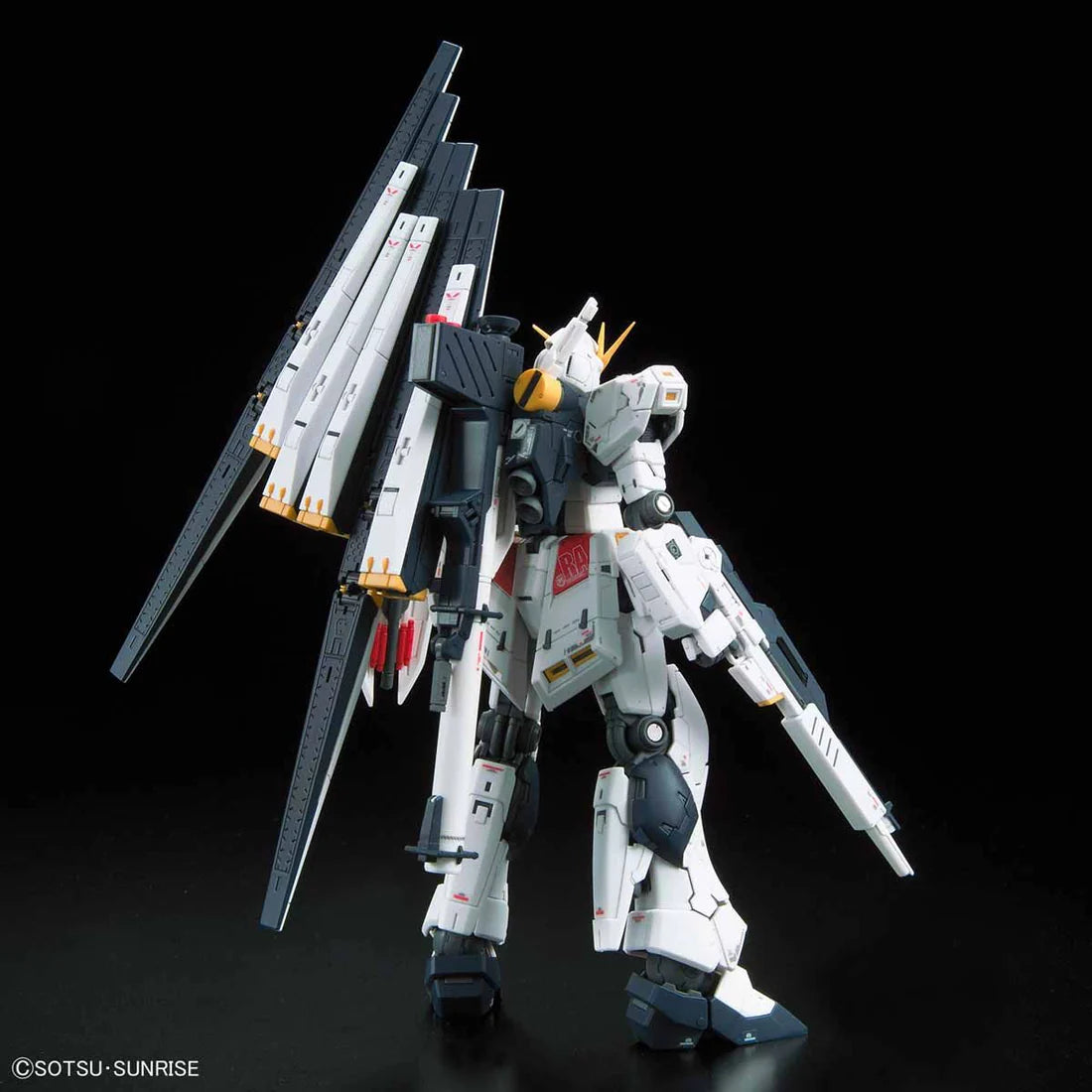 Bandai RG 1/144 #32 RX-93 Nu Gundam