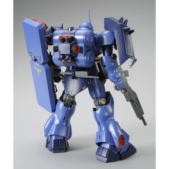 Bandai PB MG 1/100 GEARA DOGA (REZIN SCHNYDER’S USE)