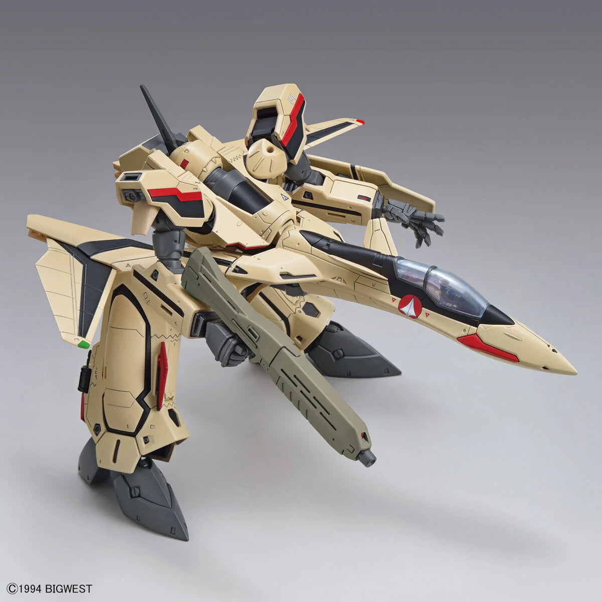 Bandai Macross Plus HG YF-19 Isamu Daison Machine 1/100 Scale Model Kit