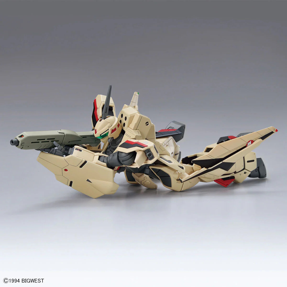 Bandai Macross Plus HG YF-19 Isamu Daison Machine 1/100 Scale Model Kit