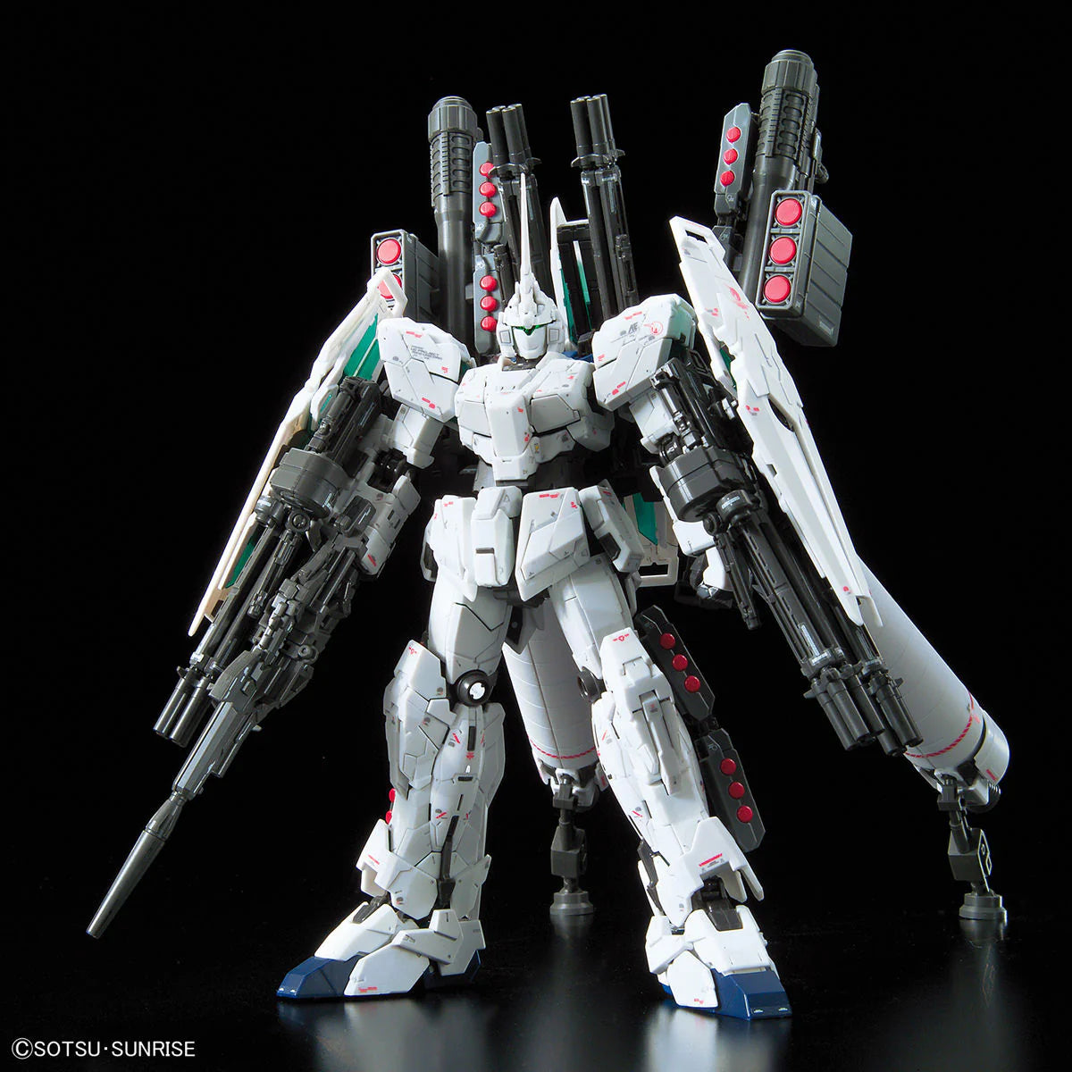 Bandai RG Gundam UC Full Armor Gundam Unicorn Real Grade 1:144 Scale Model Kit