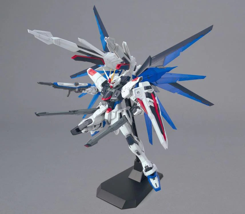 Bandai MG Mobile Suit Gundam Seed Freedom Gundam Version 2.0 Master Grade 1:100 Scale Model Kit