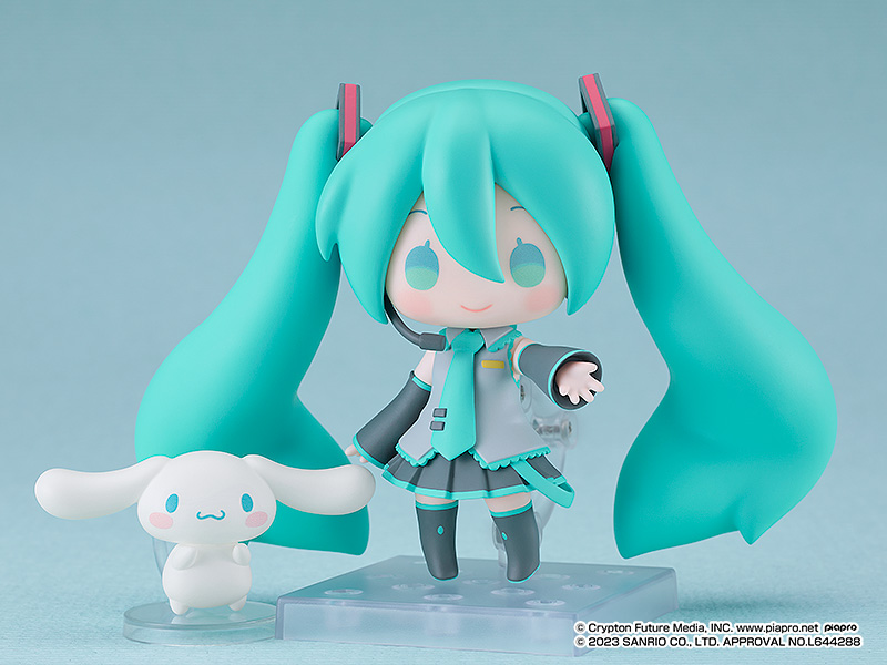 Good Smile Company Nendoroid Hatsune Miku Cinnamoroll Collaboration Ver.