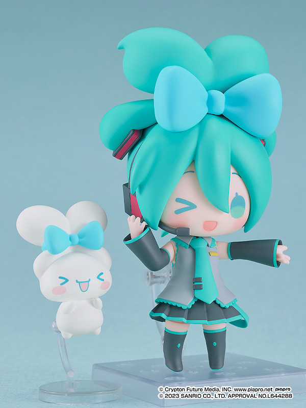 Good Smile Company Nendoroid Hatsune Miku Cinnamoroll Collaboration Ver.