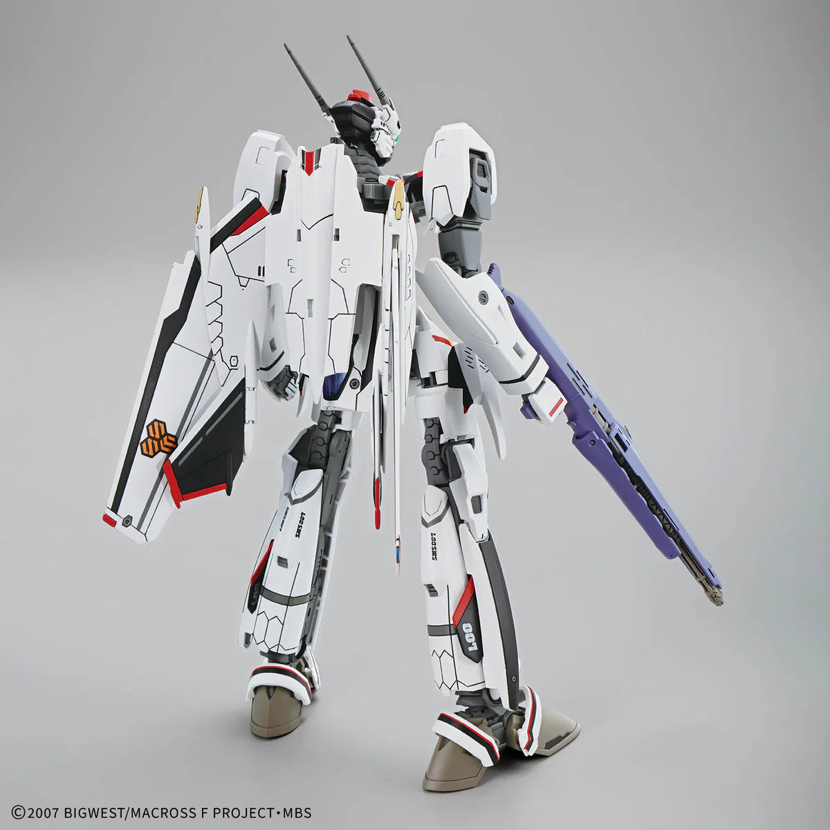 Bandai Macross Frontier HG VF-25F Messiah Valkyrie (Alto Custom) 1/100 Scale Deluxe Set